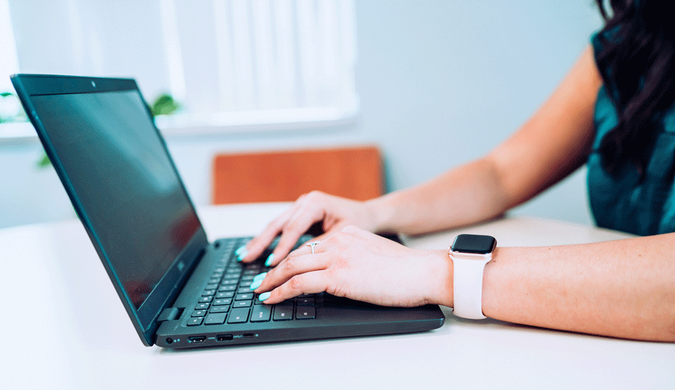 woman-typing-on-computer-full woman-typing-on-computer